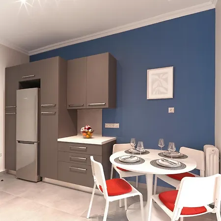 Apartment Marnis10 5th Left *